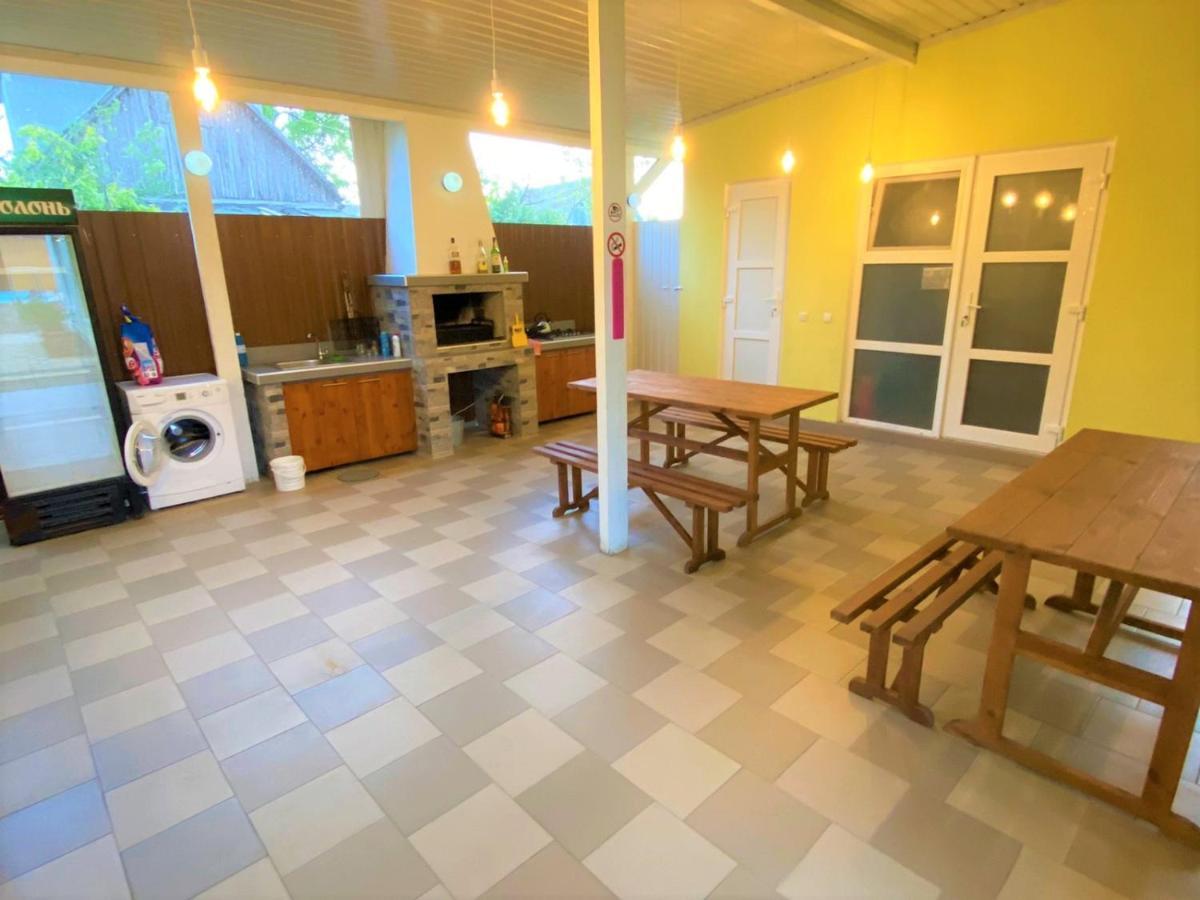 الشقق الفندقية زاتوكافي  Solnechnaia Dacha المظهر الخارجي الصورة
