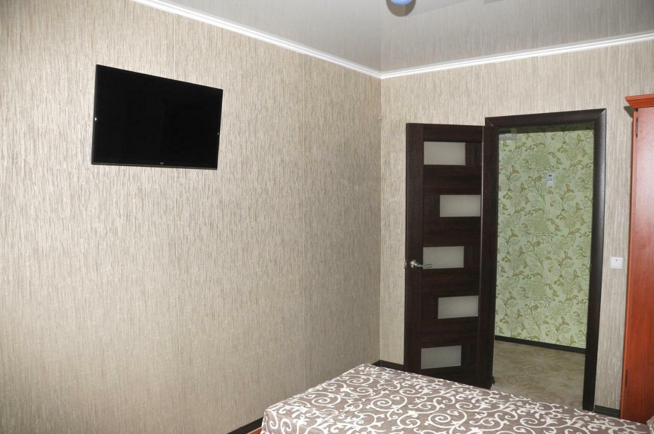 الشقق الفندقية زاتوكافي  Solnechnaia Dacha المظهر الخارجي الصورة