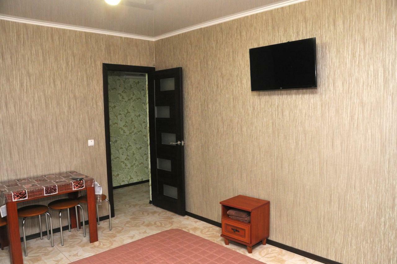 الشقق الفندقية زاتوكافي  Solnechnaia Dacha المظهر الخارجي الصورة