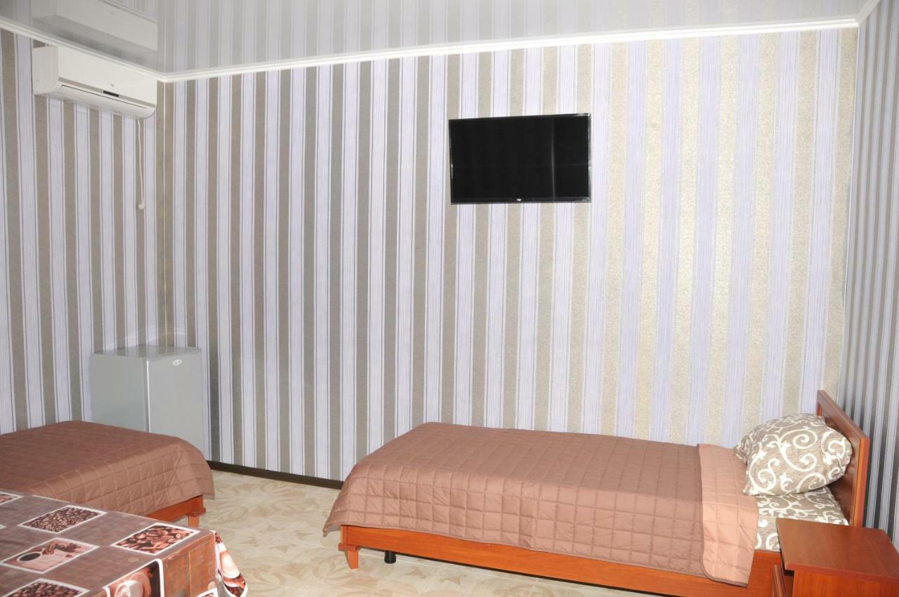 الشقق الفندقية زاتوكافي  Solnechnaia Dacha المظهر الخارجي الصورة